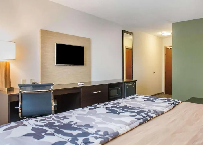 Sleep Inn & Suites Defuniak Springs - Crestview